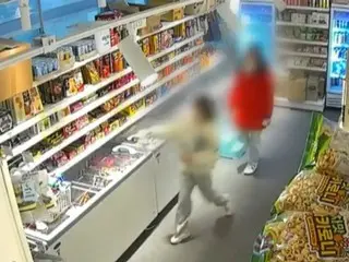 Two women stole sweets worth 300,000 won from an unmanned store while laughing and dancing in South Korea.
