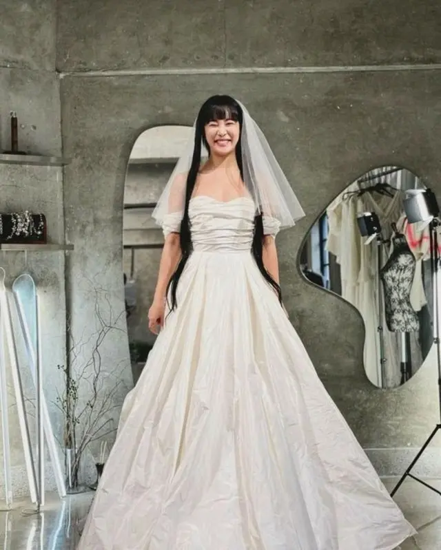 '131万人YouTuber'のRALRAL、デキ婚告白…"お相手?イ・ドンウク似"