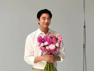 Actor GongYoo, a warm and romantic man like spring