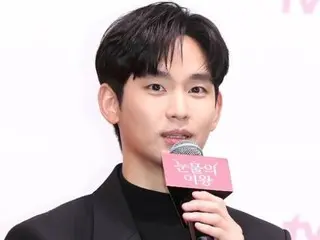 [Official] Actor Kim Soo Hyun, will the box office success of "Queen of Tears" continue? Considering the approval of "Knock Off", the director of "Secret Forest"