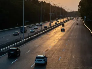 Japan to develop self-driving priority lanes... ``Expressways in 2033'' = South Korea is also paying attention