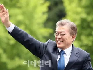 Former South Korean president holds unusual campaign rally ahead of general election despite saying he would not get involved in politics