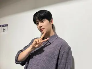 ASTRO's Cha EUN WOO, a cute face and strong arms... the unexpected charm of this facial genius