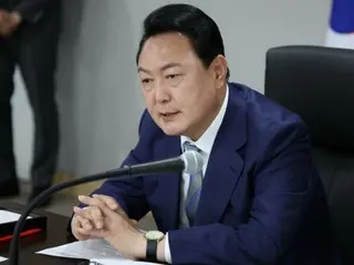 The Yoon administration is trying to get back on its feet, and the person appointed as the chief of staff to oversee the presidential office is the chairman of the Korea-Japan Parliamentarians' Association, who is pro-Japan.