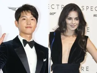 Song Joong Ki and his wife Kei Tee attend a wedding ceremony for a fellow actor