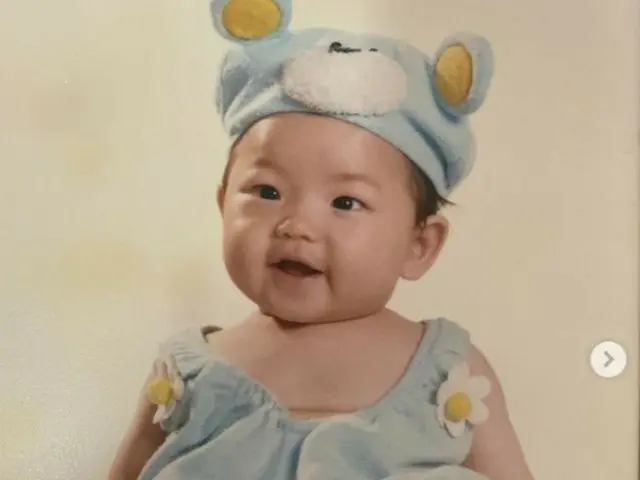 "aespa" KARINA, already has a great face shape from an early age... Releases photos to commemorate Children's Day
