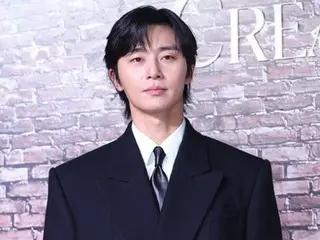 Actor Park Seo Jun in love with Chinese-American model 10 years younger than him? ... Management office says "This is a private matter and cannot be confirmed"