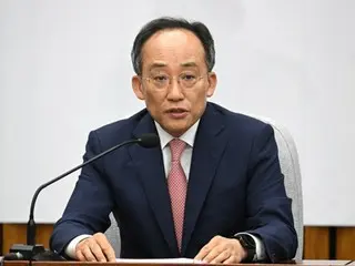 Choo Kyung-ho, floor leader of People's Power, says "The formation of a ruling-opposition government consultation body for pension reform should be made a top priority in the 22nd National Assembly" (Korea)