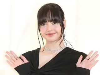 "LVMH Group's second heir and Love Affair Rumors" BLACKPINK's LISA, sexy see-through dress becomes hot topic