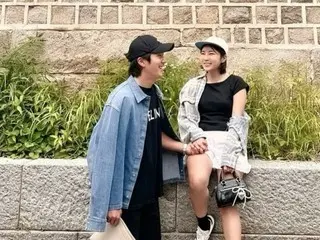 "Kim Tae Hee's younger brother" actor Lee Wan and his beautiful pro golfer wife Lee Bo-mi go on a lovey-dovey date