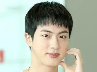 "BTS" JIN ranked first among "stars with the most attractive smiles"