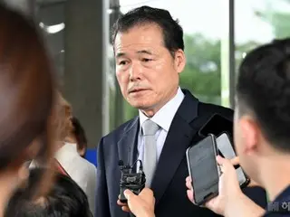 South Korea's Unification Minister takes office one year ago... "We will establish a policy of peaceful unification based on freedom and democracy"