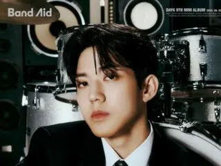 DAY6's Dowoon releases concept photos for "Band Aid"... Chic "boyish beauty"