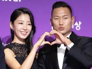 Jong Tae-se has an awkward reunion with his wife...what is the gift he brought from Japan?