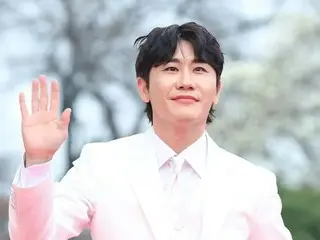 Singer Youngtak's former agency Office CEO sentenced to 8 months in prison for "buying up music"