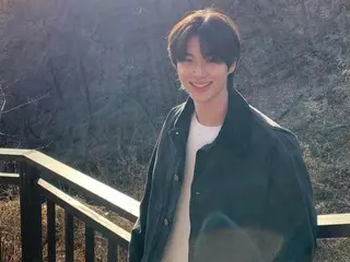 Actor Byeon WooSeok, a smile brighter than the sun... his everyday life is like a Bravia
