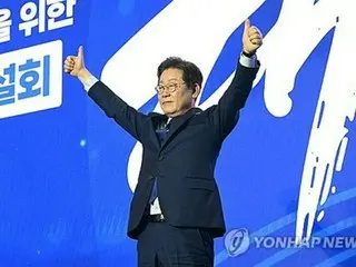 Approval ratings for South Korea's next presidential candidates: Lee Jae-myung 48.5%, Kim Moon-soo 13.4%