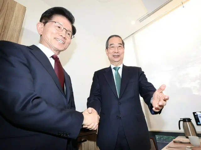 People Power launches polls with the goal of unifying candidate Kim Moon-soo and reserve candidate Han Deok-soo (South Korea)