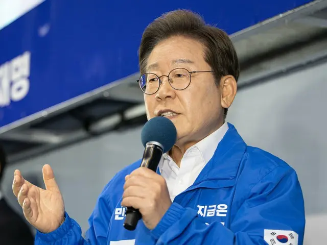 After the TV debate, candidate Lee Jae Myung said, "Become a capable worker for the people and realize a new Korea."