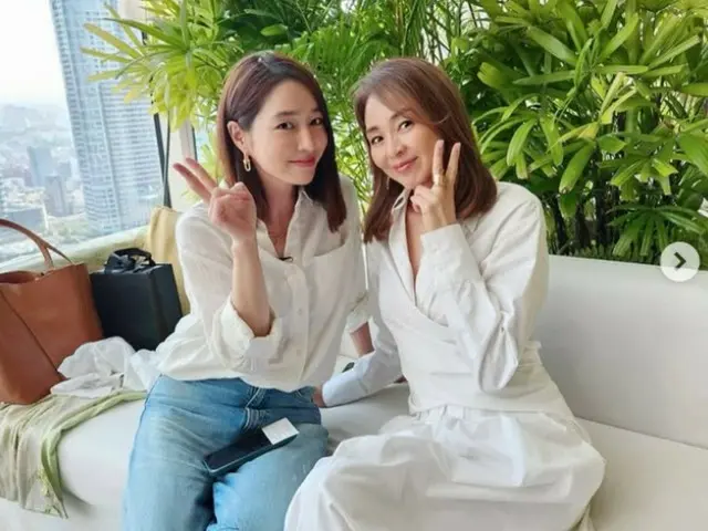 Model SHIHO is in awe of Lee Min JEONG in a "gorgeous two-shot"... "He's so natural, cute and beautiful"