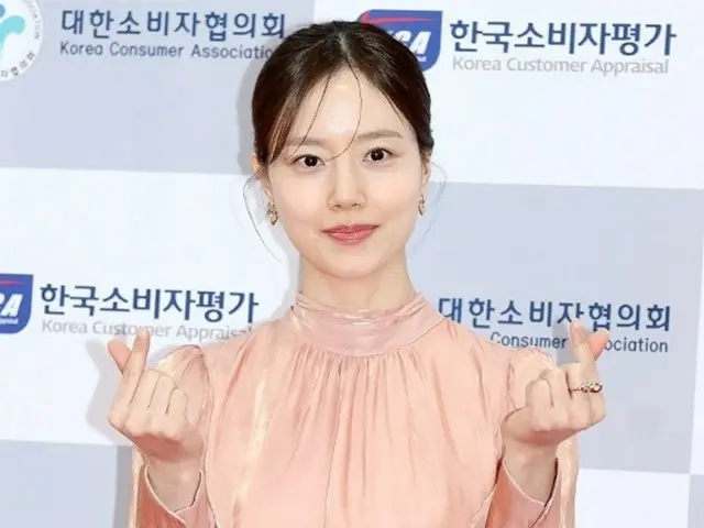 [Official] Actress Moon CHAE WON begins full-scale communication with fans... Park Seo Jun, Lee Jung Seok and others join "Hi&" one after another