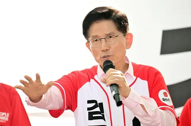 韓国与党「“3者構図”で、金文洙・李俊錫候補が共に勝利できる」