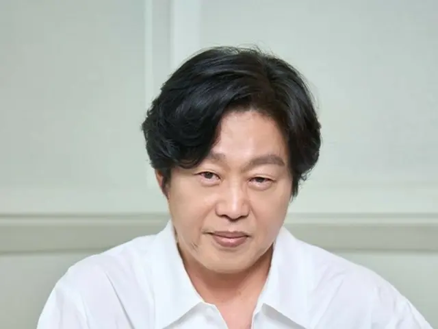 Kim Hee Won from the movie "Hi.5": "Shin Gu would actually want to fall in love if he were younger"