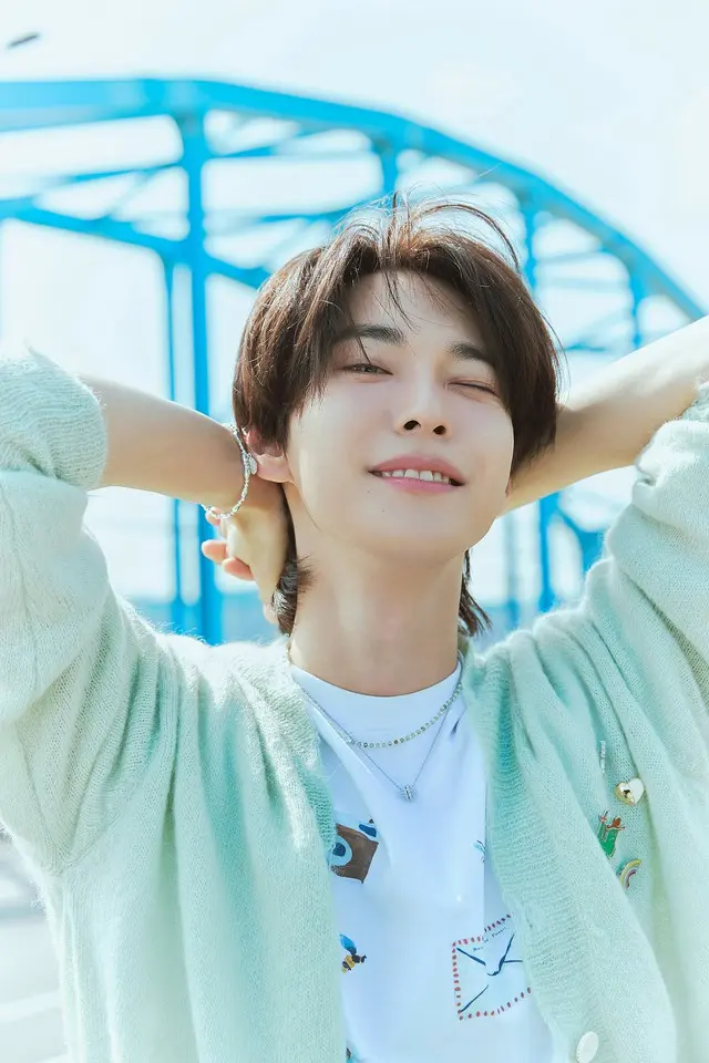 「NCT」ドヨン、2ndアルバム「Soar」できらびやか飛翔
