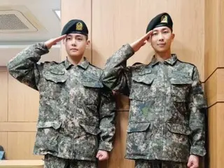 "BTS" RM, "I'm discharging! It's over!" in a four-frame photo... V and actor Song Kang