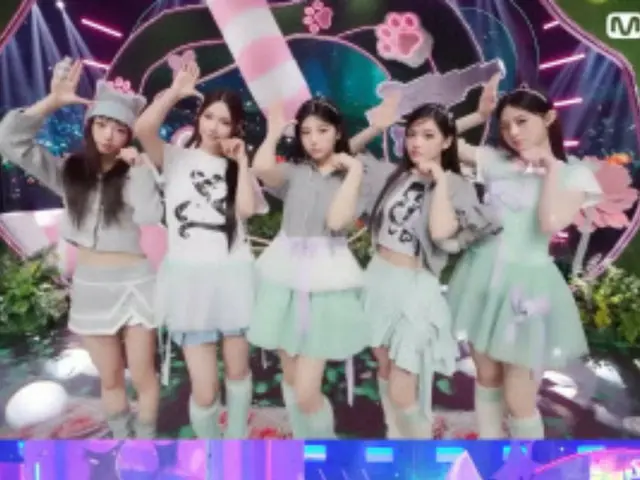 "ILLIT"'s 3rd mini album initial sales exceed 400,000 copies... breaking their own record