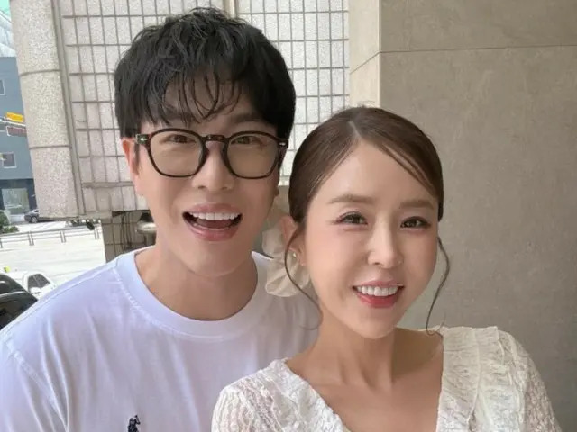 Singer Moon Won announces his marriage to Shinji (KOYOTE), and famous talents also make meaningful comments on a certain "disrespectful video"... Will public opinion against the marriage subside?