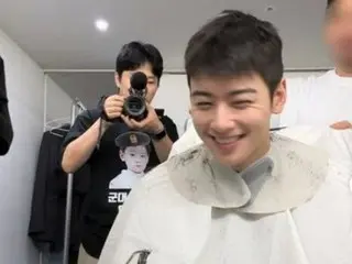 Cha EUN WOO (ASTRO) cuts his hair short before enlisting in the military... Visuals that shine with any style