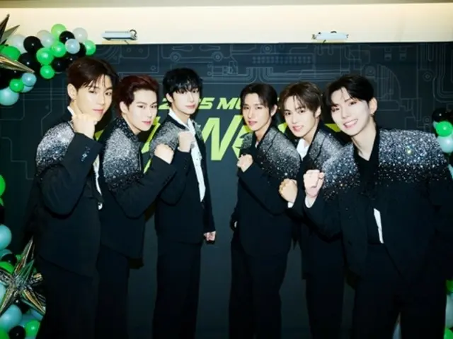 [Official] MONSTA X to make comeback as a full group on September 1st... Coming soon video of 10th anniversary performance released