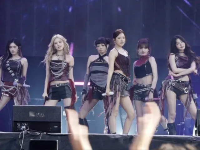 「IVE」、「Lollapalooza Paris」のステージがYouTubeで再び見られる