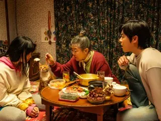 The movie "My Daughter Has Become a Zombie" is unbeatable! Will it exceed 3 million this weekend? ... Expectations are high for box office growth to accelerate over the holidays.