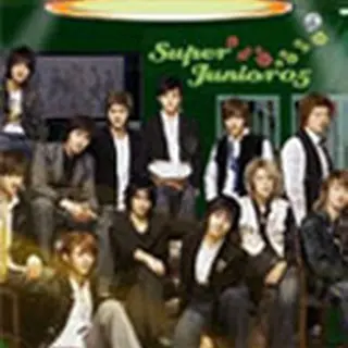 SUPER JUNIOR