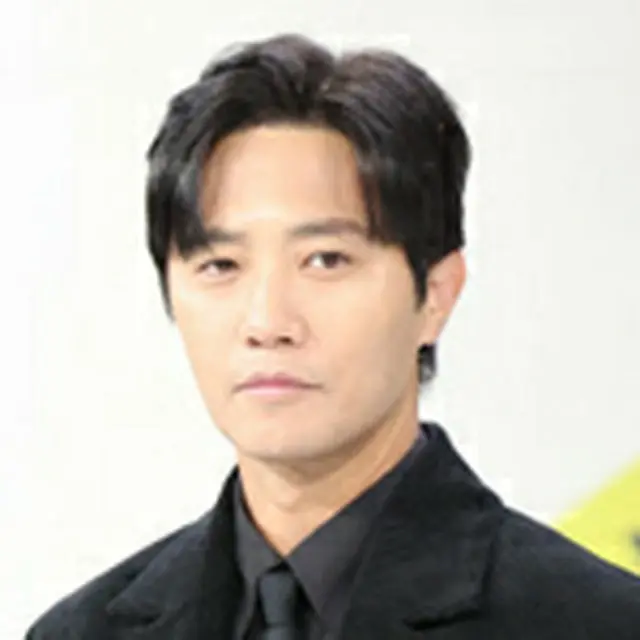 Jin Goo（チャン課長）