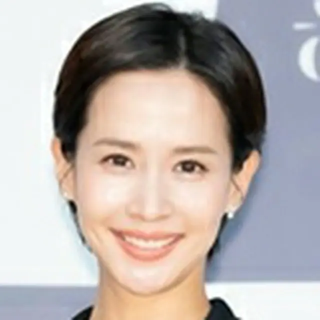 Cho Yeo Jung（イ・スクチン）