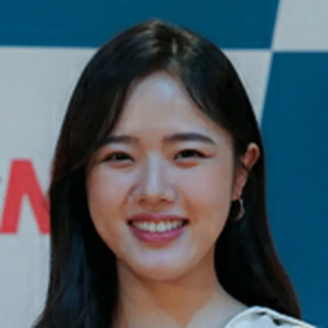 Kim HyangGi（ユ・スビン）