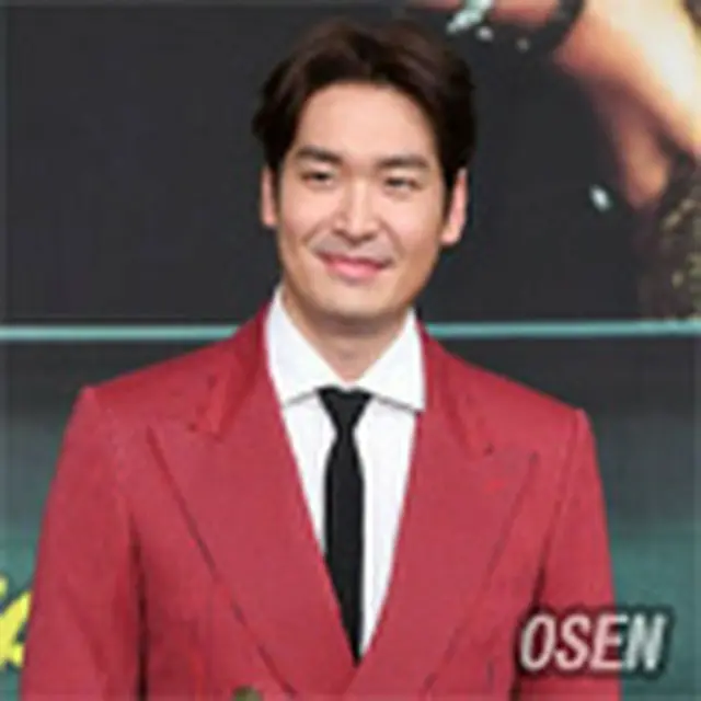 Jung GyuWoon（キム・ヨングク）