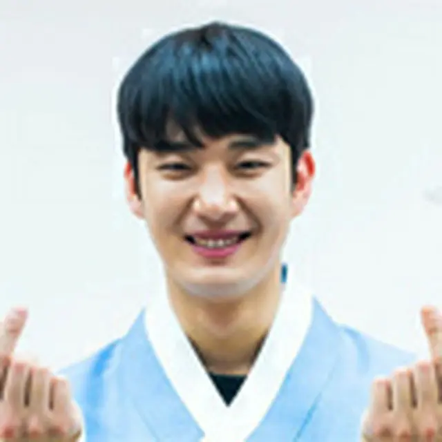 Choi WonMyeong（アン・シフ）
