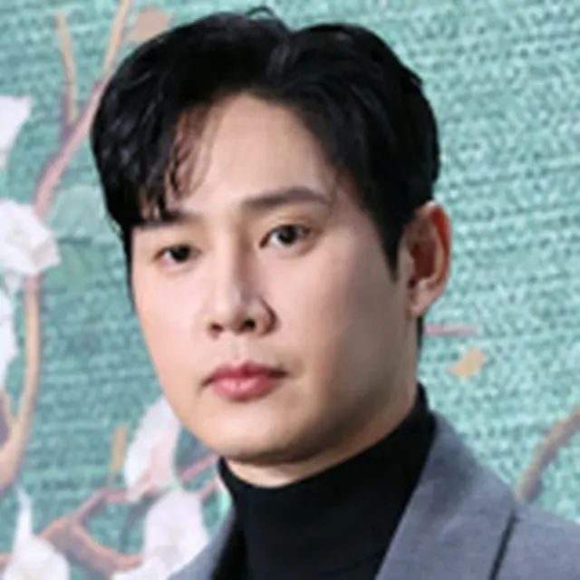 Park Sung Hoon（パク・サンユン）
