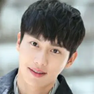 Kwon Hwa Woon