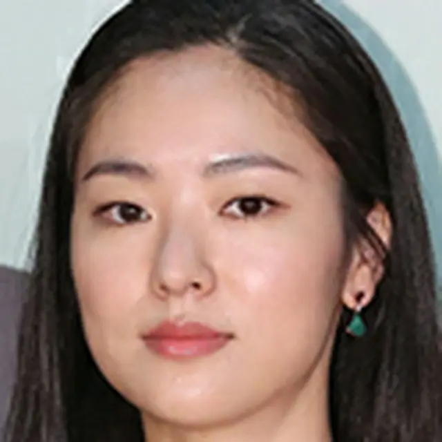 Jeon Yeo Bin（ホン・ジヒョ）