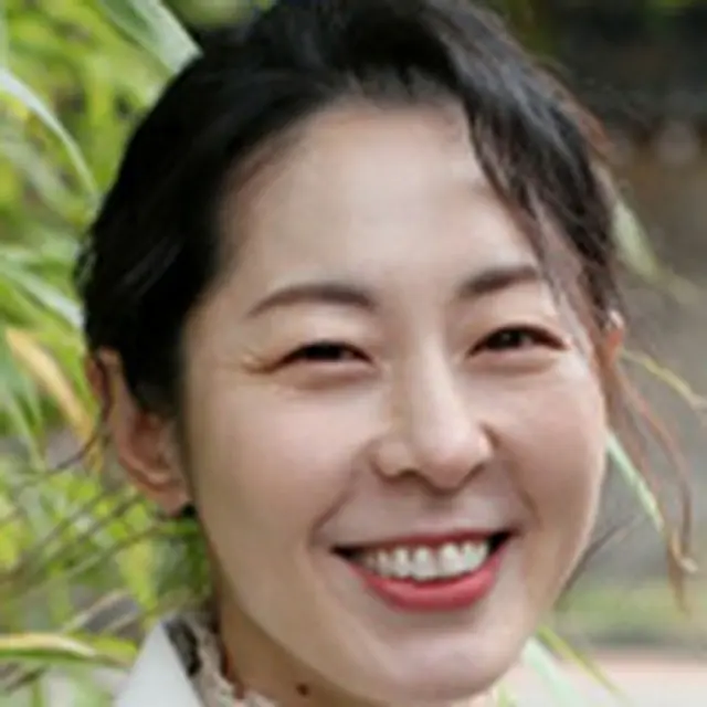 Kang Mal Geum（チョ長官）