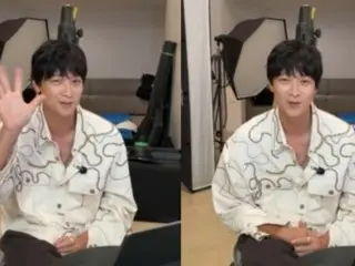 Actor Kang Dong Won does a live STREAM on YouTube to promote the movie “Dr.