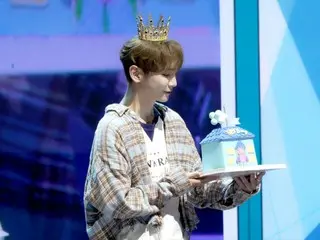 "SHINee" KEY releases behind-the-scenes video of birthday event (video included)