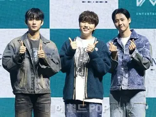 [Photo] "B1A4" holds a showcase to commemorate the release of their 8th mini album "CONNECT"... Full-scale activities start as a three-member group