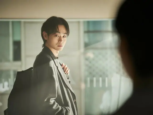 Masaki Suda shares his thoughts on appearing in the Netflix series "Parasyte: The Gray"... "Is this the way to make a popular Korean TV series?"