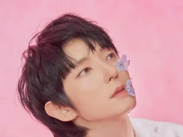 Lee Jun Ki, a dreamy visual with a floral scent